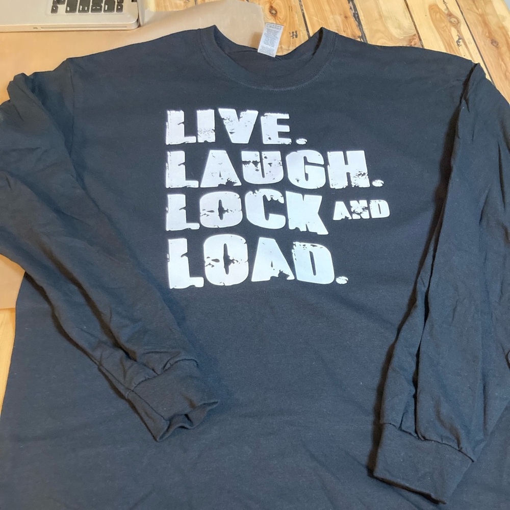 Long sleeve tee